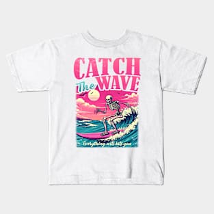 Catch the wave Kids T-Shirt